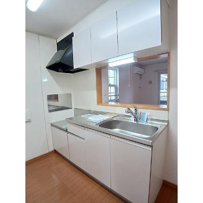 フォレストパーク・四番館 201【管理NO：1-013711402-02010】 ★家具家電は申し込み後に搬入しますの物件写真3