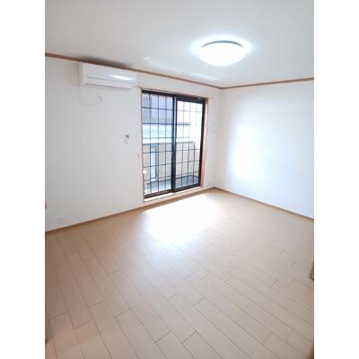 ノール　ヴィラージュ 203【管理NO：1-013253801-02030】 ★家具家電は申し込み後に搬入しますの物件写真2