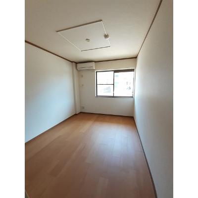 カサ・ピスタ 103【管理NO：1-010839501-01030】 ★家具家電は申し込み後に搬入します 2026年08月中旬入居可能の物件写真2