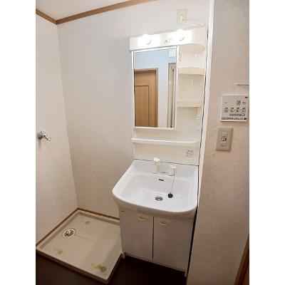 ピーノセーリオ 101【管理NO：1-099358501-01010】 ★家具家電は申し込み後に搬入しますの物件写真6