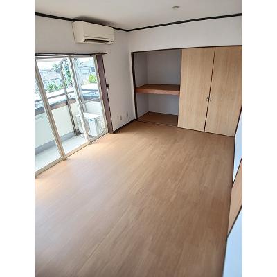 ニューコーポシミズ 203【管理NO：1-099138101-02030】 ★家具家電は申し込み後に搬入しますの物件写真2