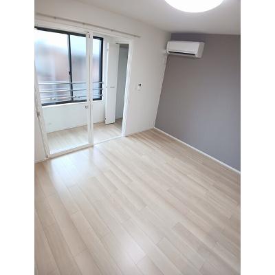 スターチス 201【管理NO：1-026968401-02010】 ★家具家電は申し込み後に搬入しますの物件写真2