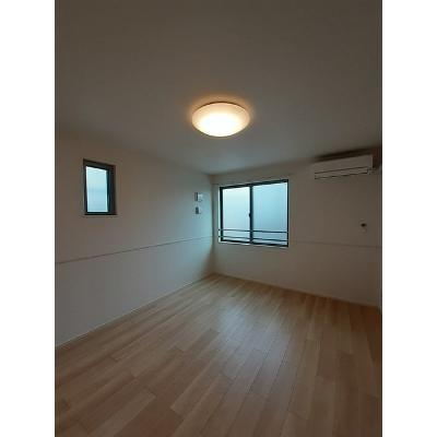 コンフォルタ東近江Ⅱ 205【管理NO：1-025510902-02040】 ★家具家電は申し込み後に搬入します 2026年07月中旬入居可能の物件写真2