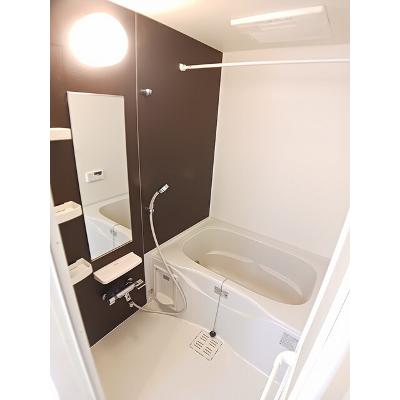 パラシオⅡ 205【管理NO：1-021619102-02050】 ★家具家電は申し込み後に搬入します★の物件写真4