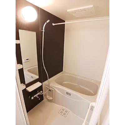 パラシオⅡ 105【管理NO：1-021619102-01050】 ★家具家電は申し込み後に搬入します★の物件写真4