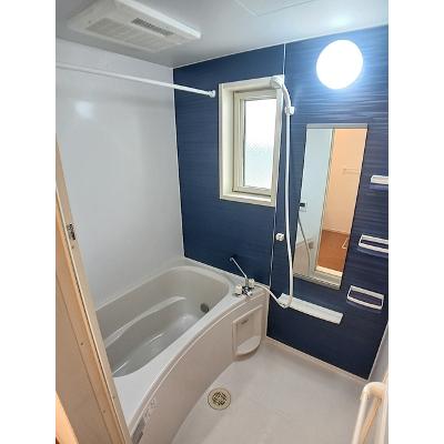 グランドプレミアム 204【管理NO：1-019620101-02040】 ★家具家電は申し込み後に搬入しますの物件写真4