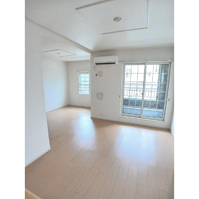 モンテ　グランデ　Ⅱ 201【管理NO：1-018920002-02010】 ★家具家電は申し込み後に搬入します★の物件写真2
