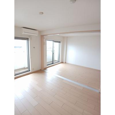 ディアコート 103【管理NO：1-016068901-01030】 ★家具家電は申し込み後に搬入しますの物件写真2