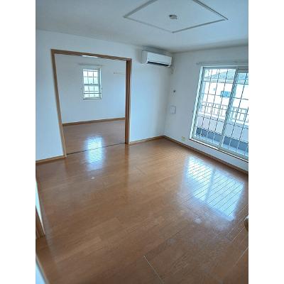 ラネージュⅡ番館 205【管理NO：1-014335202-02050】 ★家具家電は申し込み後に搬入しますの物件写真2