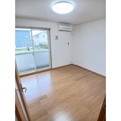 フォーリスト　ヴィレッジ壱番館 109【管理NO：1-013662601-01090】 ★家具家電は申し込み後に搬入しますの物件写真2