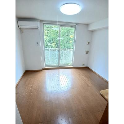 パインビレッジ１０６ 203【管理NO：1-013626201-02030】 ★家具家電は申し込み後に搬入しますの物件写真2