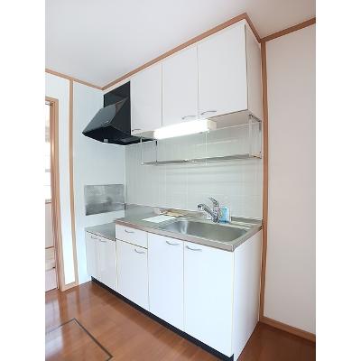 ベル・アラモ 102【管理NO：1-013430001-01020】 ★家具家電は申し込み後に搬入しますの物件写真3
