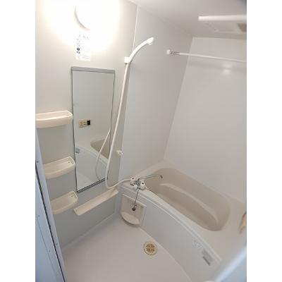 カーサ　セレーノ 101【管理NO：1-012371201-01010】 ★家具家電は申し込み後に搬入しますの物件写真4