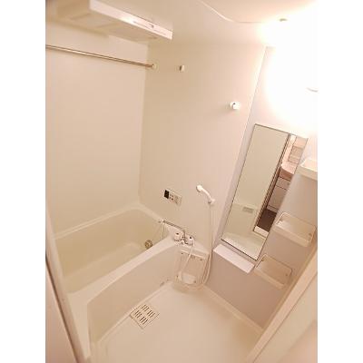 エヴァーグレイス 203【管理NO：1-012333501-02030】 ★家具家電は申し込み後に搬入しますの物件写真4