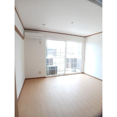 レフィナード　パラーシオ 101【管理NO：1-010692101-01010】 ★家具家電は申し込み後に搬入します★の物件写真2