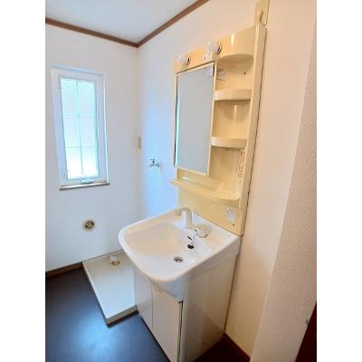 レフィナード　パラーシオ 101【管理NO：1-010692101-01010】 ★家具家電は申し込み後に搬入します★の物件写真6