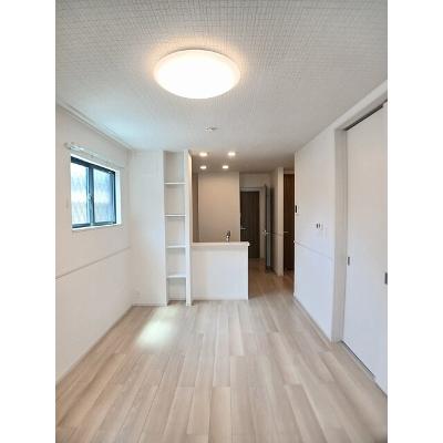 ネオトラストⅠ 102【管理NO：1-027438901-01020】 ★家具家電は申し込み後に搬入しますの物件写真2