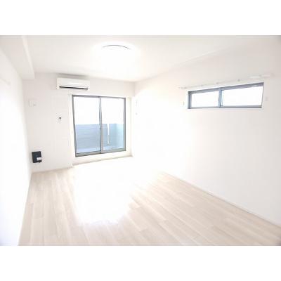 ラシュレ・フォレスト 203【管理NO：1-025643201-02030】 ★家具家電は申し込み後に搬入しますの物件写真2