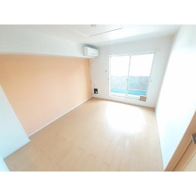 サンライズ・エイト 203【管理NO：1-018607601-02030】 ★家具家電は申し込み後に搬入しますの物件写真2