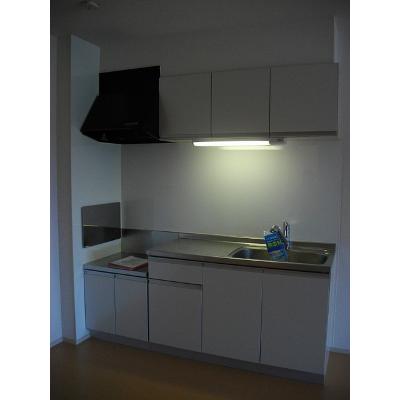 Ｃａｓａ　Ｂｒｅｅｚｅ 106【管理NO：1-017976301-01060】 ★家具家電は申し込み後に搬入しますの物件写真3
