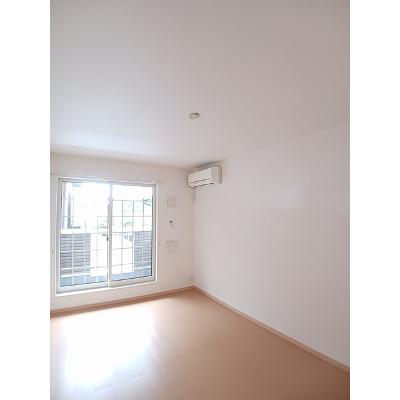 ネオ　レジデンス 202【管理NO：1-017005001-02020】 ★家具家電は申し込み後に搬入しますの物件写真2