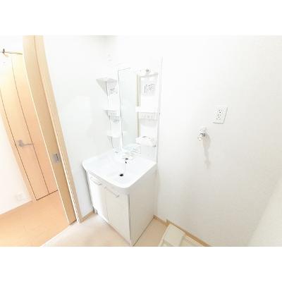 サンレミ　アニメート 103【管理NO：1-016515901-01030】 ★家具家電は申し込み後に搬入します★の物件写真6