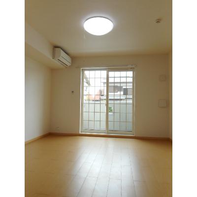 コータ・コート　Ｆ 105【管理NO：1-016447501-01050】 ★家具家電は申し込み後に搬入します 2026年07月下旬入居可能の物件写真2