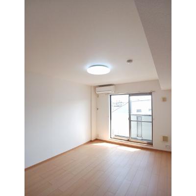シェーネ 306【管理NO：1-012900101-03060】 ★家具家電は申し込み後に搬入します 2026年07月下旬入居可能の物件写真2
