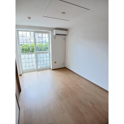 アーバンガーデン　Ｂ 101【管理NO：1-010814402-01010】 ★家具家電は申し込み後に搬入します 2026年07月上旬入居可能の物件写真2
