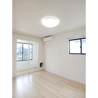 カルムメゾン悠 201【管理NO：1-028263101-02010】 ★家具家電は申し込み後に搬入します★の物件写真2