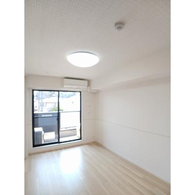 ヴェールフォンセ 204【管理NO：1-028041001-02040】 ★家具家電は申し込み後に搬入しますの物件写真2