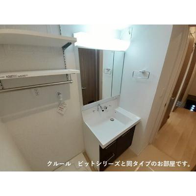ロイヤル　エンブレム 202【管理NO：1-027839801-02020】 ★家具家電は申し込み後に搬入します 2026年09月上旬入居可能の物件写真6