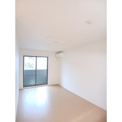 アクアビュー　Ⅲ 103【管理NO：1-019722502-01030】 ★家具家電は申し込み後に搬入しますの物件写真2