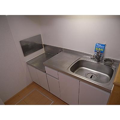 ラシュール　コートⅡ 102【管理NO：1-015409702-01020】 ★家具家電は申し込み後に搬入しますの物件写真3