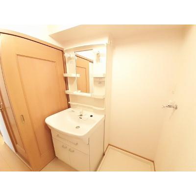 キャナール 204【管理NO：1-014872901-02040】 ★家具家電は申し込み後に搬入します★の物件写真6