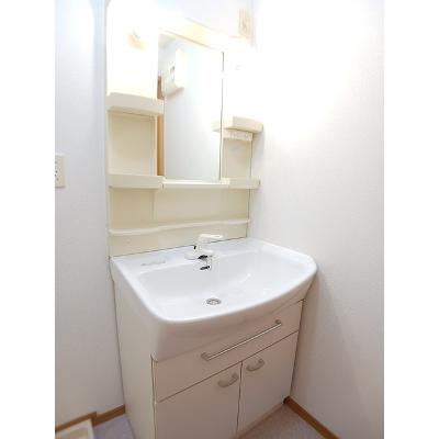 ウッドベース古城 101【管理NO：1-014195301-01010】 ★家具家電は申し込み後に搬入しますの物件写真6