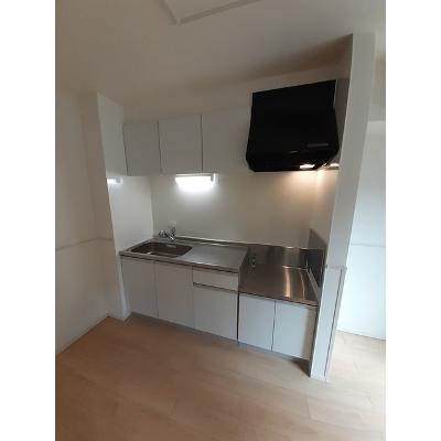 オーブ　コリーヌ 203【管理NO：1-021786901-02030】 ★家具家電は申し込み後に搬入しますの物件写真3
