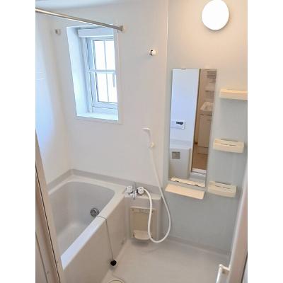 プリマヴェーラ参番館 202【管理NO：1-013869003-02020】 ★家具家電は申し込み後に搬入しますの物件写真4