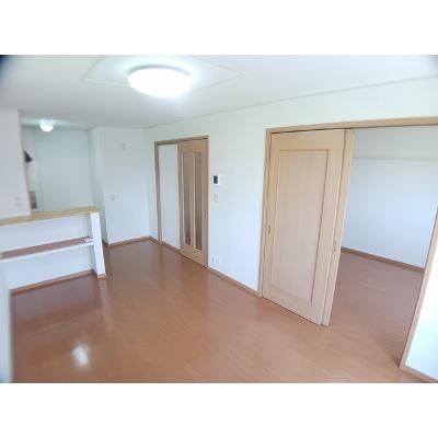プリマヴェーラ壱番館 203【管理NO：1-013869001-02030】 ★家具家電は申し込み後に搬入しますの物件写真2