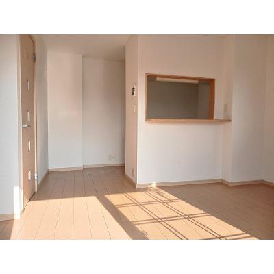 スウィートレジデンス２番館 101【管理NO：1-015366002-01010】 ★家具家電は申し込み後に搬入しますの物件写真2