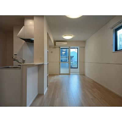 アンソレイエ高浜Ⅱ 101【管理NO：1-027633702-01010】 ★家具家電は申し込み後に搬入します 2026年08月中旬入居可能の物件写真2
