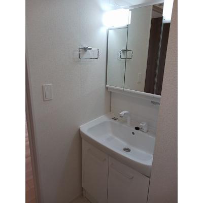 アンソレイエ高浜Ⅰ 203【管理NO：1-027633701-02030】 ★家具家電は申し込み後に搬入します 2026年08月中旬入居可能の物件写真6