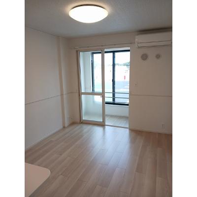アンソレイエ高浜Ⅰ 103【管理NO：1-027633701-01030】 ★家具家電は申し込み後に搬入します 2026年08月中旬入居可能の物件写真2