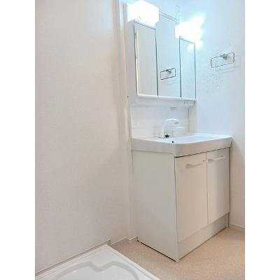カレント綾部 201【管理NO：1-028278901-02010】 ★家具家電は申し込み後に搬入します★の物件写真6