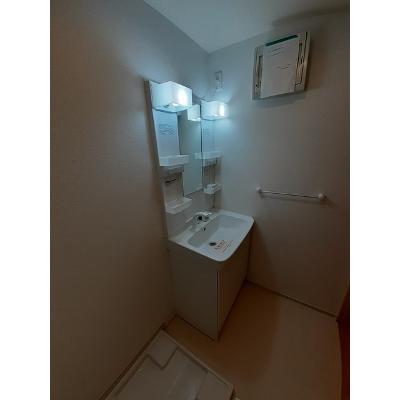 メビウス 205【管理NO：1-018850001-02040】 ★家具家電は申し込み後に搬入します 2026年09月上旬入居可能の物件写真6