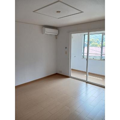 サニーハイツ・天神南棟 201【管理NO：1-015188502-02010】 ★家具家電は申し込み後に搬入します★の物件写真2