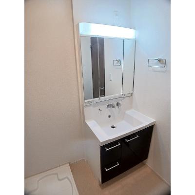 グランコート　ヌクイ 201【管理NO：1-027041801-02010】 ★家具家電は申し込み後に搬入します★の物件写真6