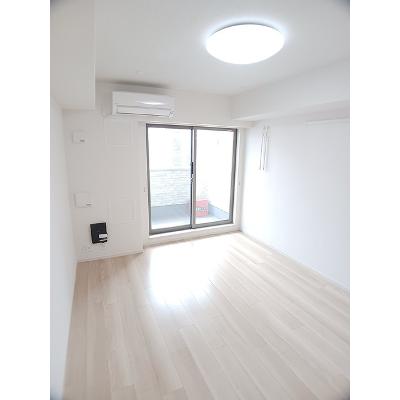 ブランメゾン帷子ノ辻 203【管理NO：1-026955101-02030】 ★家具家電は申し込み後に搬入します★ ★2026年10月中旬入居可能★の物件写真2