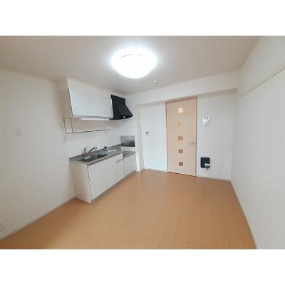 メゾン・ド・ヨシミ 107【管理NO：1-017166301-01060】 ★家具家電は申し込み後に搬入しますの物件写真2