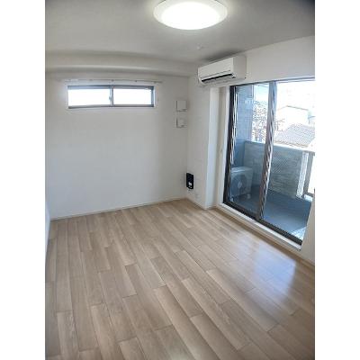 ヒカルサ京都梅津 301【管理NO：1-028295001-03010】 ★家具家電は申し込み後に搬入します★の物件写真2
